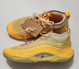 Giay Nike Cosmic Unity 3 'The Hive' DV2757-200