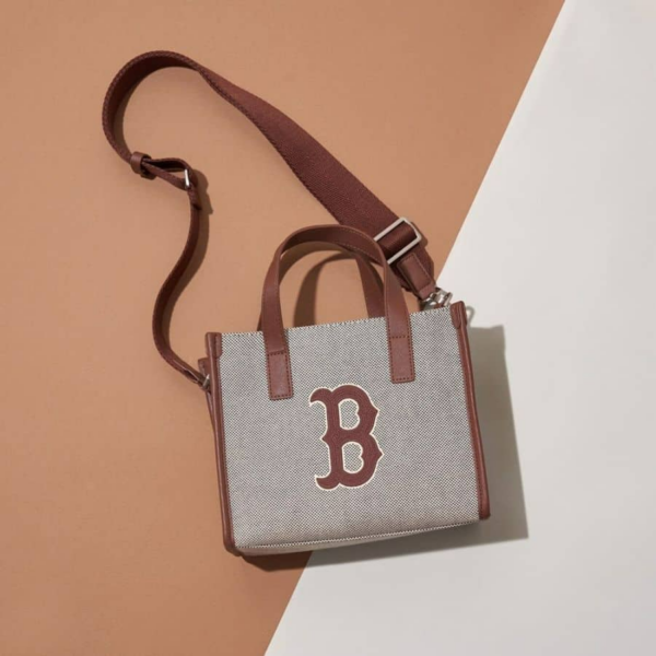 Tui MLB Basic Big Logo Canvas 'Brown' 3AORS062N-43BRD