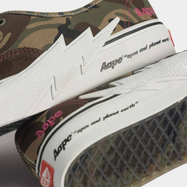 Giay Vans x AAPE Authentic Bolt 'Khaki' VN000BWCCMA1