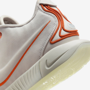 Giay Nike LeBron 21 'Akoya' FV2346-001