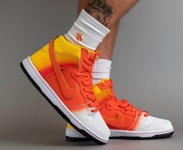 Giay Nike SB Dunk High 'Sweet Tooth' FN5107-700