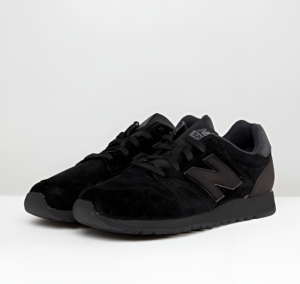 Giay New Balance 520 'Suede Black' U520BB