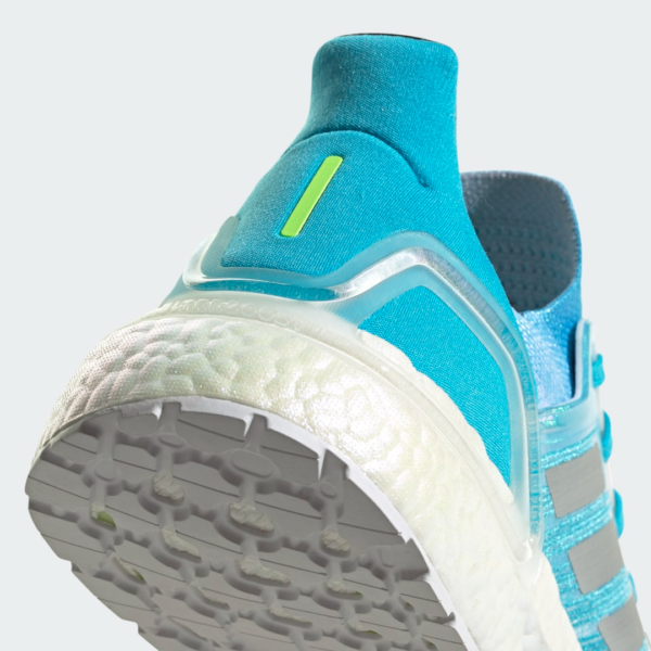 Giay Adidas Ultraboost 20 'Cloud White' FV8324