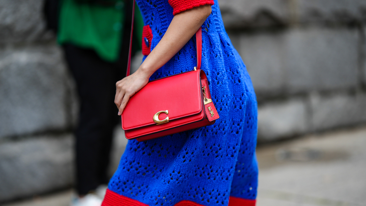 Hinh anh 4: Coach: Tim hieu sau ve chat lieu lam nen tui cua thuong hieu