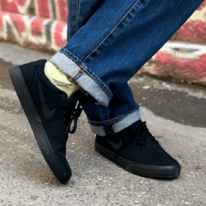 Giay Nike SB Chron 2 Canvas 'Triple Black' DM3494-002