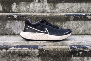 Giay Nike ZoomX Invincible Run Flyknit 'Black White' CT2228-001