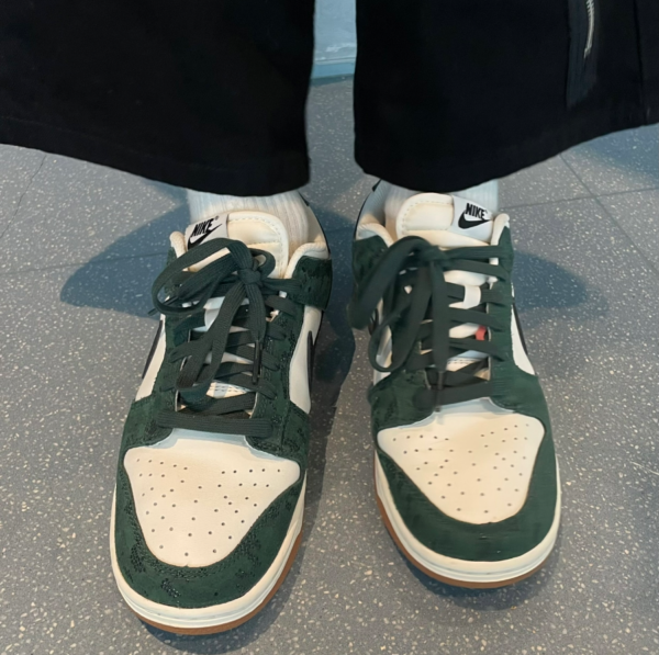 Giay Nike Dunk Low Pro 'Green Black' FQ8893-397