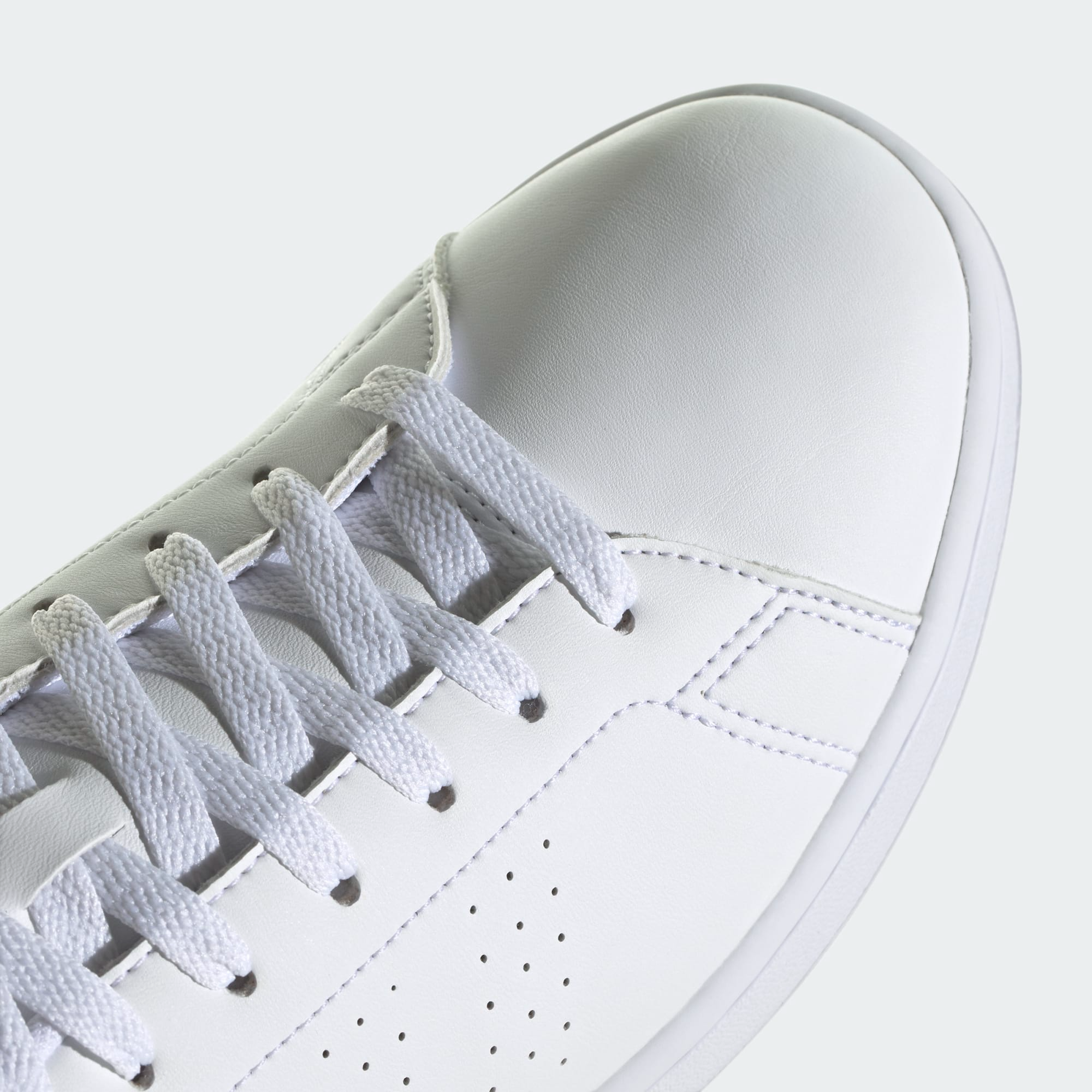 Giay Adidas Advantage 'White' HR0237