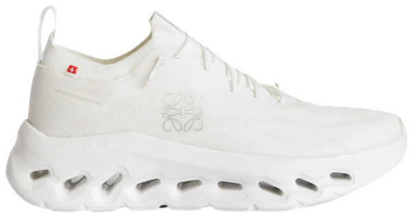 Giay Loewe x On Running Cloudtilt 'All White' L929282X15-3089