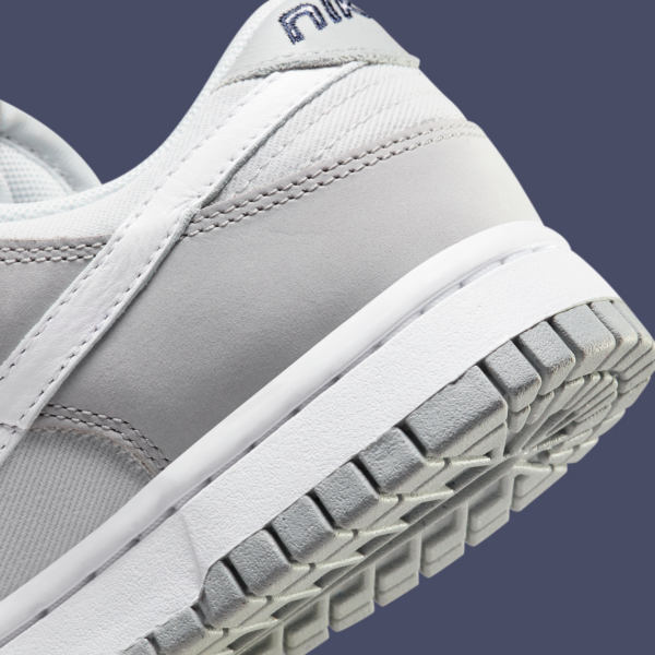Giay Nike Dunk Low LX 'Photon Dust' FB7720-002