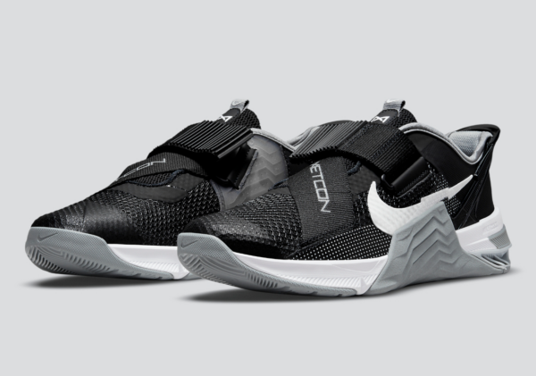 Giay Nike Metcon 7 FlyEase 'Black Pure Platinum' DH3344-010