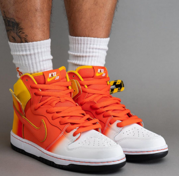 Giay Nike SB Dunk High 'Sweet Tooth' FN5107-700