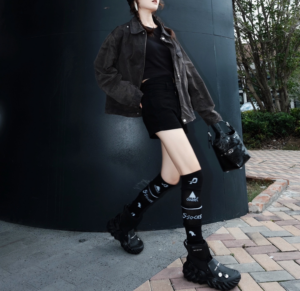 Giay Crocs X Feng Chen Wang Echo Clog 'Black' 209391-001