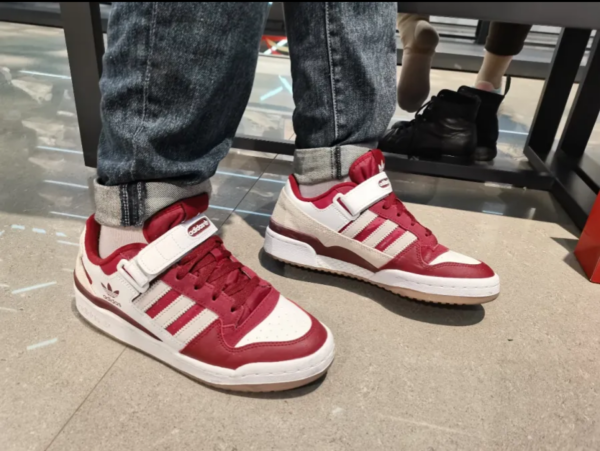 Giay Adidas Forum Low Shoes 'Red White' GX7068