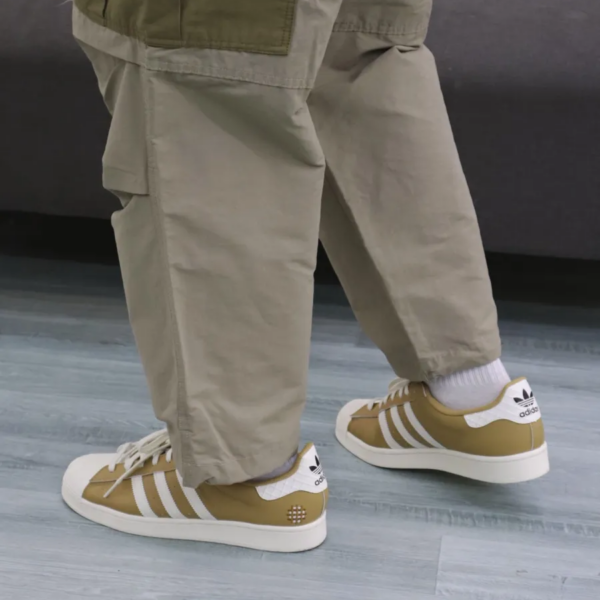 Giay Adidas Superstar 'Golden Beige' HP7830