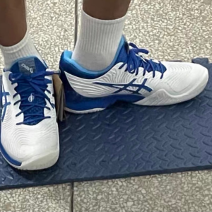 Giay Asics Court 'White Blue' 1041A343-960
