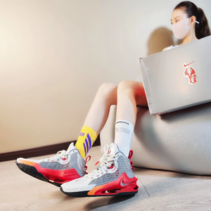 Giay Nike Air Zoom GT Jump 'Forged in Fire' FJ7061-001