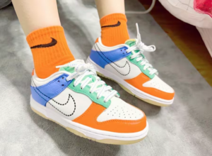 Giay Nike Dunk Low 'Nike 101' DX3363-100