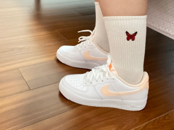 Giay Nike Air Force 1 Low 'White Crimson Tint' CT3839-102
