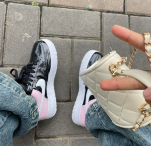 Giay Nike Air Force 1 Low '07 Essential 'Pink Black' DJ9942-600