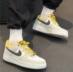 Giay Nike Air Force 1 Low 'Light Bone Cargo Khaki' FV3628-031