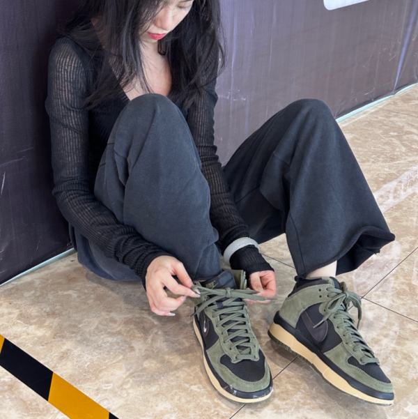 Giay Nike Dunk High Up 'Mid Olive' DH3718-200