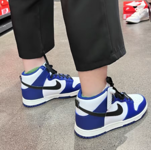 Giay Nike Dunk High 'Deep Royal Blue' DD1869-400