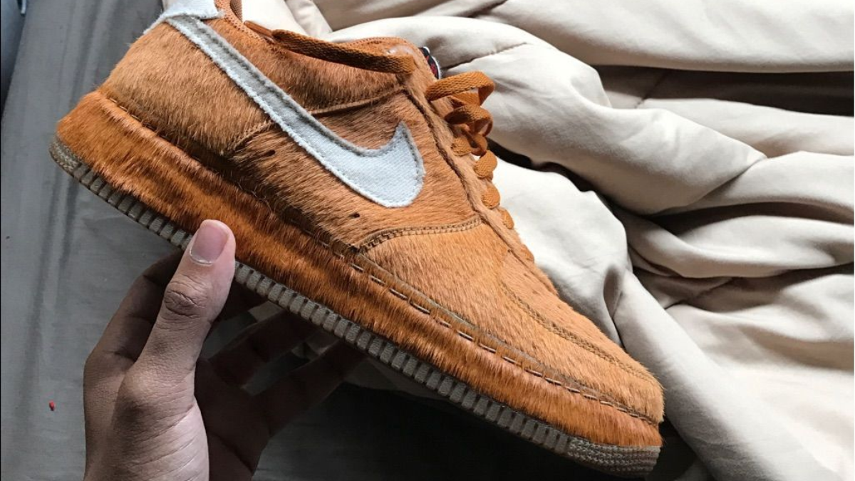 Những đôi giày sneaker "lông lá" nhất cho dịp Halloween sắp tới Hinh anh 2: Nhung doi giay sneaker "long la" nhat cho dip Halloween sap toi