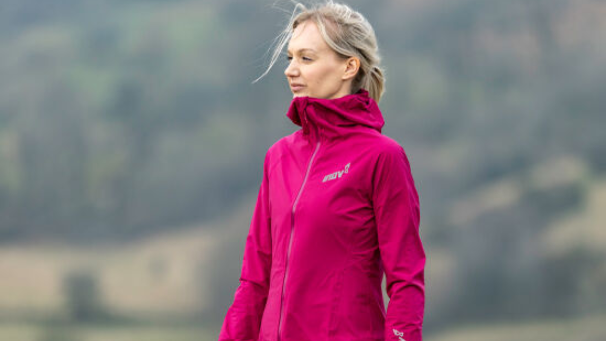 Hinh anh 4: Cach chon ao khoac chay bo tot nhat cho ngay mua