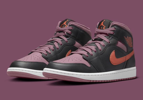 Giay Nike Air Jordan 1 Mid SE 'Black Sky J Mauve' FB9911-008