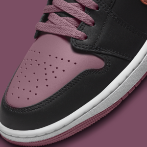 Giay Nike Air Jordan 1 Mid SE 'Black Sky J Mauve' FB9911-008