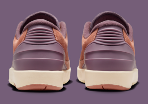 Giay Nike Air Jordan 2 Retro Low 'Sky J Orange' DX4401-800