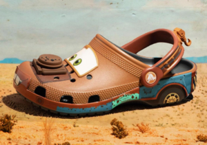 Dep Crocs Classic Clog x Cars 'Mater' 209371-0DA