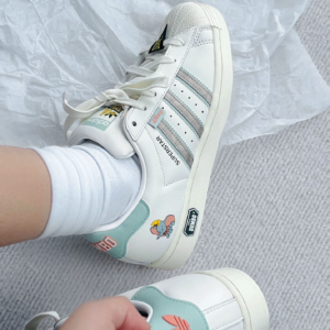 Giay Adidas x Disney Original Superstar 'White' IE5880