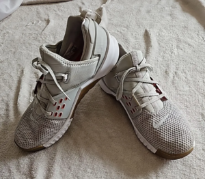 Giay Nike Free Metcon 2 'Pure Platinum Gum' AQ8306-061