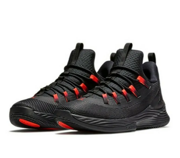 Giay Nike Air Jordan Ultra Fly 2 Low 'Black Infrared' AH8110-023