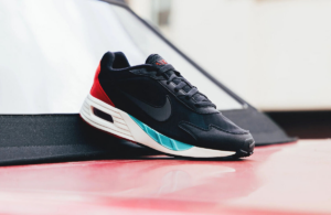 Giay Nike Air Max Solo 'White Black' DX3666-001