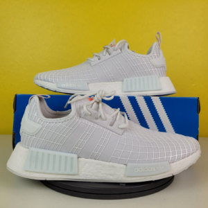 Giay Adidas NMD_R1 'White' GX9531