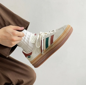 Giay Adidas Originals Gazelle Bold 2023 'White Tan' IG3685