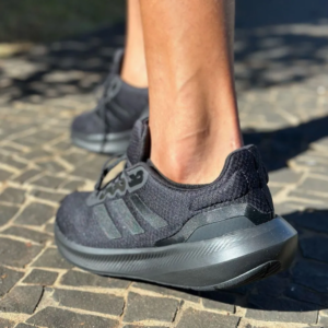 Giay Adidas Runfalcon 3.0 Low 'Black Carbon' HP7544