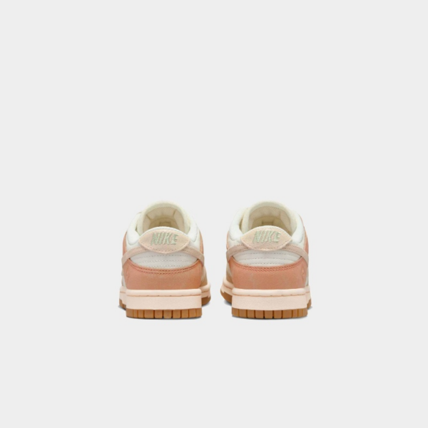 Giay Nike Dunk Low 'Sail Sand Drift' FN7645-133