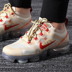 Giay Nike Air VaporMax 2019 'Chinese New Year' BQ7041-200