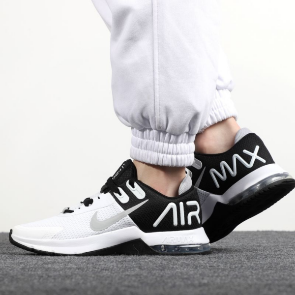 Giay Nike Air Max Alpha Trainer 4 'White Black' CW3396-100