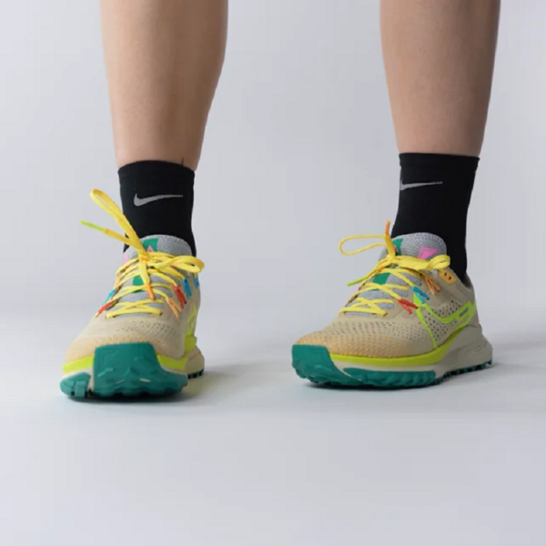 Giay Nike React Pegasus Trail 4 'Gold Volt' DJ6159-700