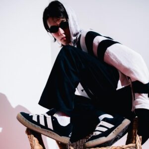 Giay Adidas Adimatic 'Black Gum' IE2224