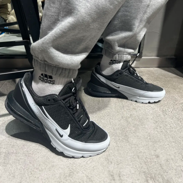 Giay Nike Air Max Pulse 'Black White' DR0453-005