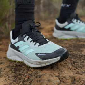 Giay Adidas Soulstride Flow GTX 'Wonder Silver' IF5009