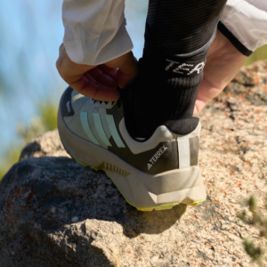 Giay Adidas Soulstride Flow GTX 'Wonder Silver' IF5009