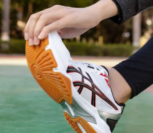 Giay Asics Gel Rocket 10 'White Classic Red' 1071A054-108