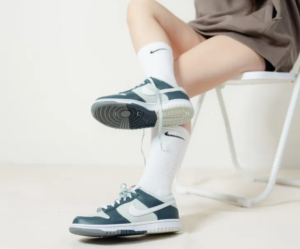 Giay Nike Dunk Low Retro Premium 'Deep Jungle' FB8896-300